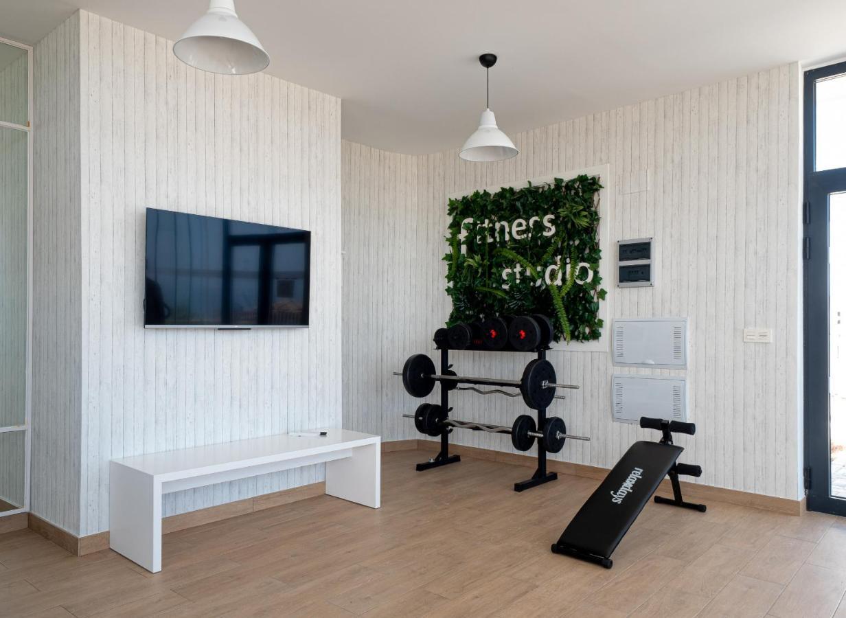 Via Celere 2344 Apartman Casares Kültér fotó